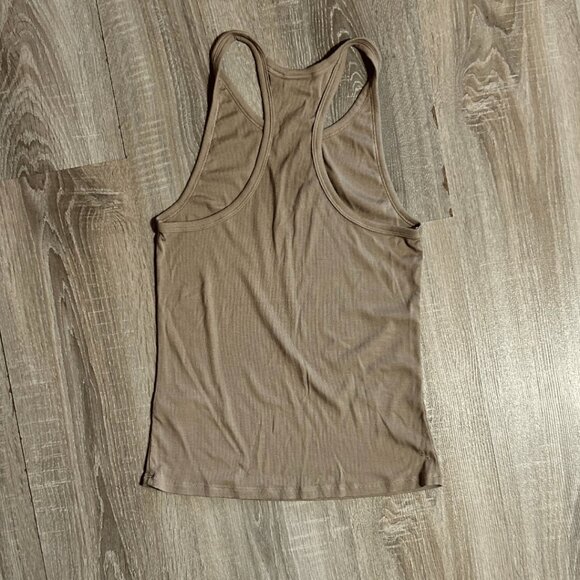 Sunday Best - Razor Back Tank - Picture 3 of 3